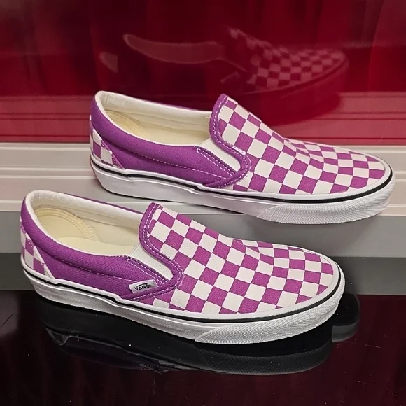 Vans Classic Slip-On – Color Theory Checkerboard – Men’s 6.0 / Women’s 7.5 - Picture 1 of 6